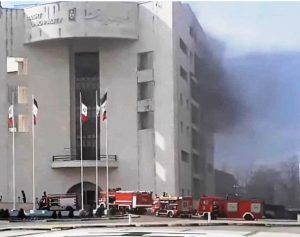 آتش سوزی در ساختمان مرکزی شهرداری